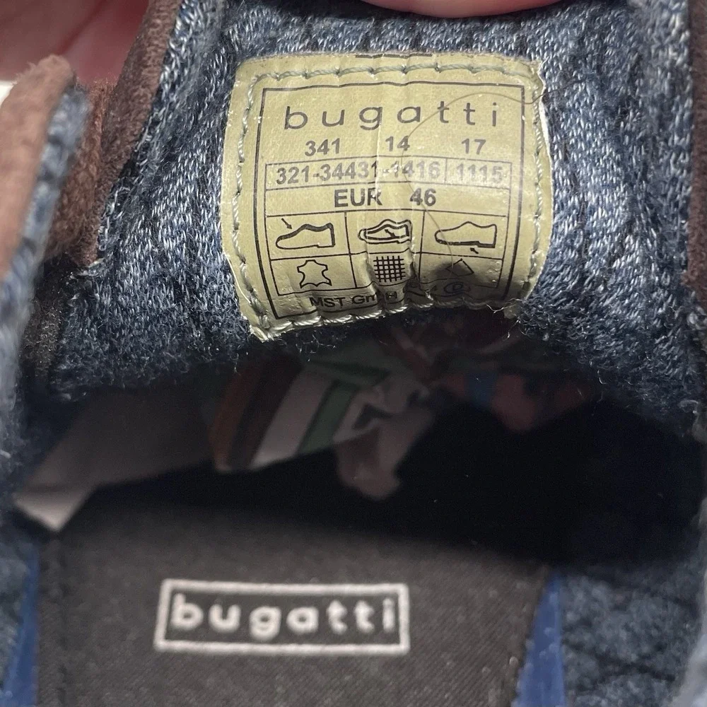 Bugatti lace up